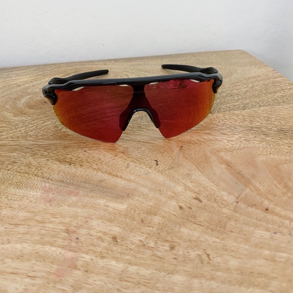 Oakley Other - Oakley Ev radar path